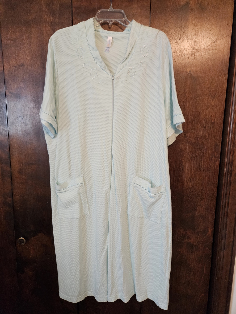 Women's Mint Green Zipper Front Robe - By Simply Basic